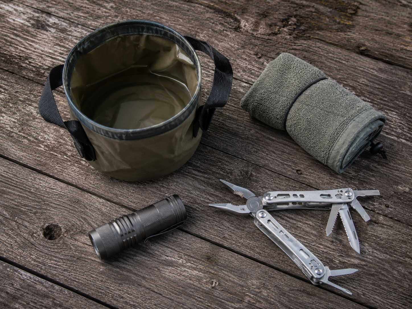 Camp & Trail Day Kit — A compact kit for a day out of doors.